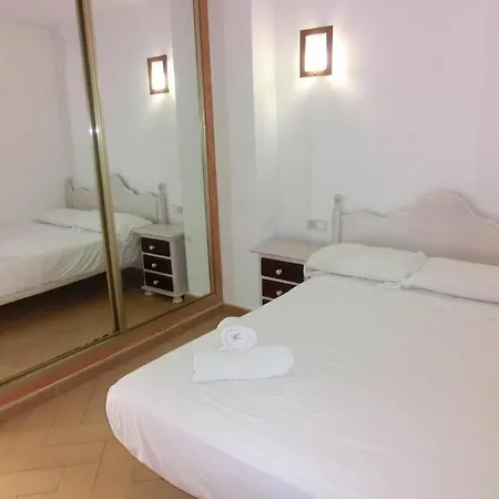 2 Bedrooms Apartment With Sea View Apartamento